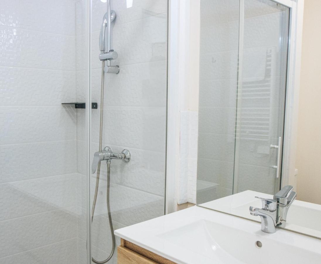 Twenty Business Flats Beziers Aparthotel Екстериор снимка